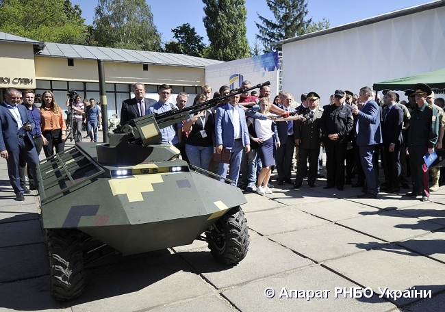 Військо вкрай потребує «розумної» техніки. Фото з сайту rnbo.gov.ua