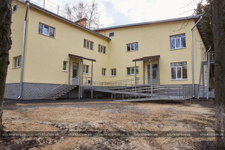 До нового соціального об’єкта в Харкові можуть легко дістатися й люди з обмеженими можливостями. Фото надане автором