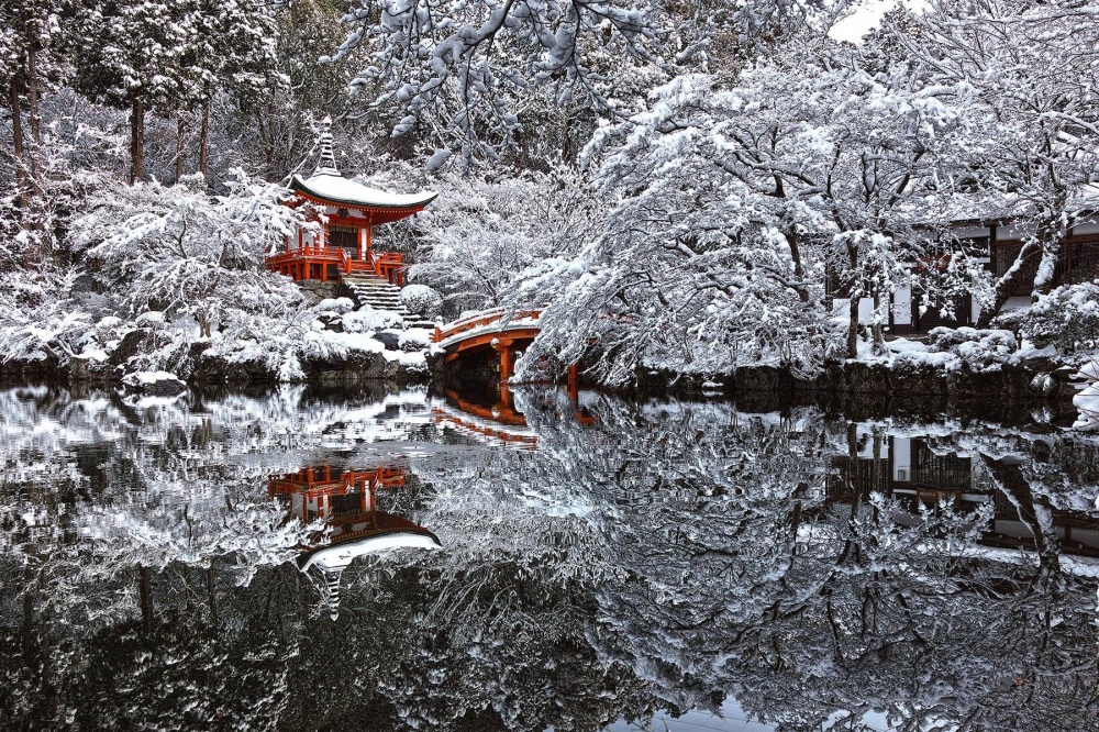 5. Храм в Кіото, Японія. Після снігопаду.
