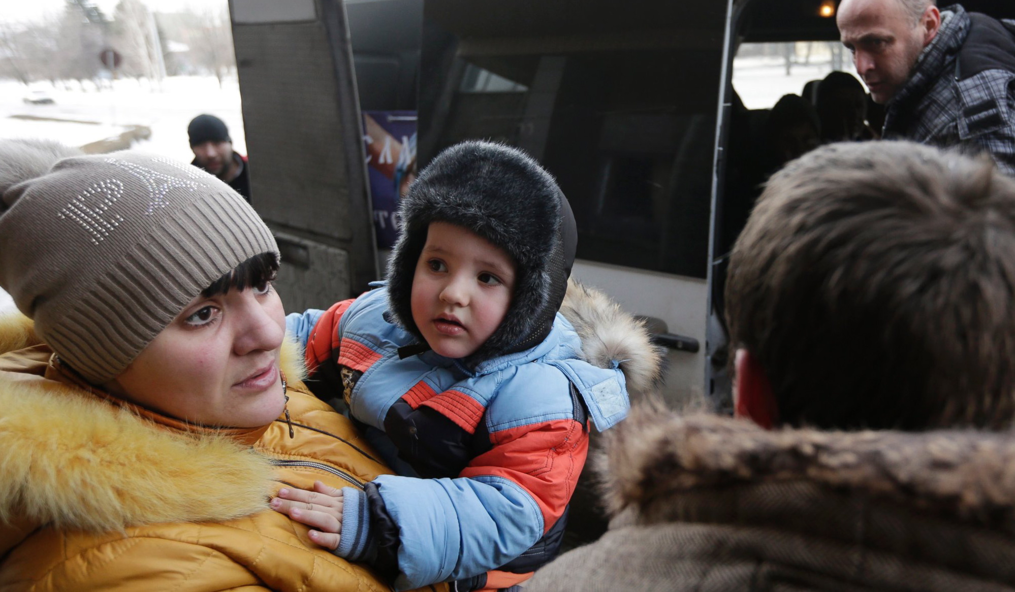 Українським жінкам з активною життєвою позицією не байдуже, як житимуть їхні діти й онуки. Фото з сайту abcnews.go.com