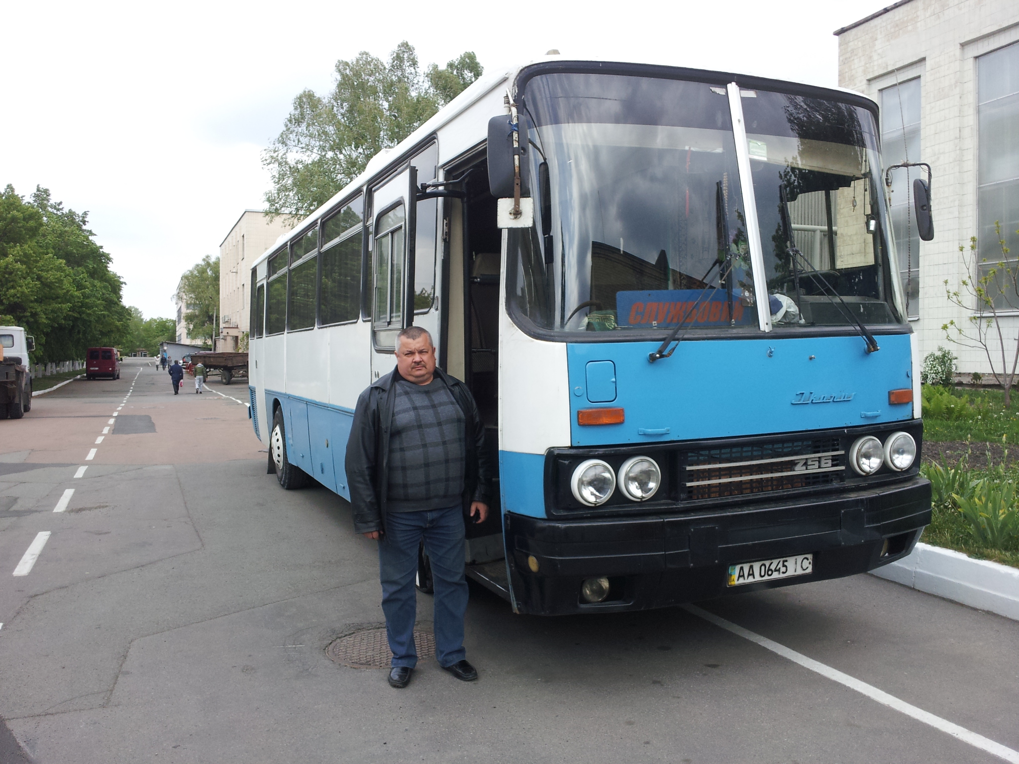 Микола Петрович  все робить для комфорту своїх пасажирів