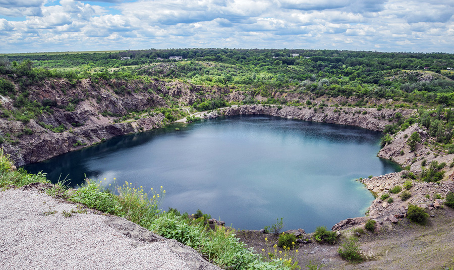 Тепер цю красу можна побачити з висоти польоту. Фото з сайту zruchno.travel