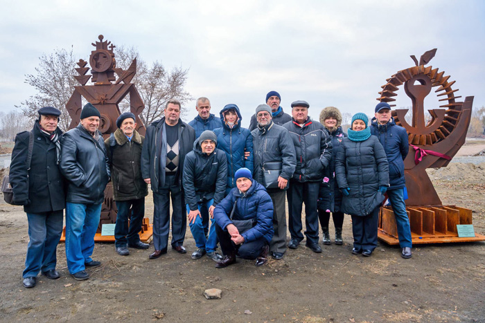 Над арт-об’єктами працювали скульптори та художники з Маріуполя, Києва, Олександрії, Краматорська та Івано‑Франківська. Фото з сайту www.facebook.com/museummrpl/photos/
