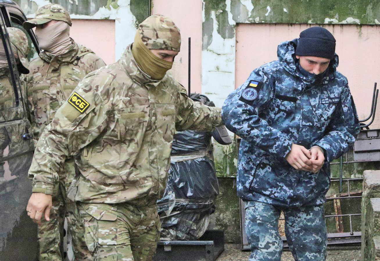 Влаштовані Кремлем бійня й недолуге судилище викликають огиду у всього цивілізованого світу. Фото з сайту radiosvoboda.org