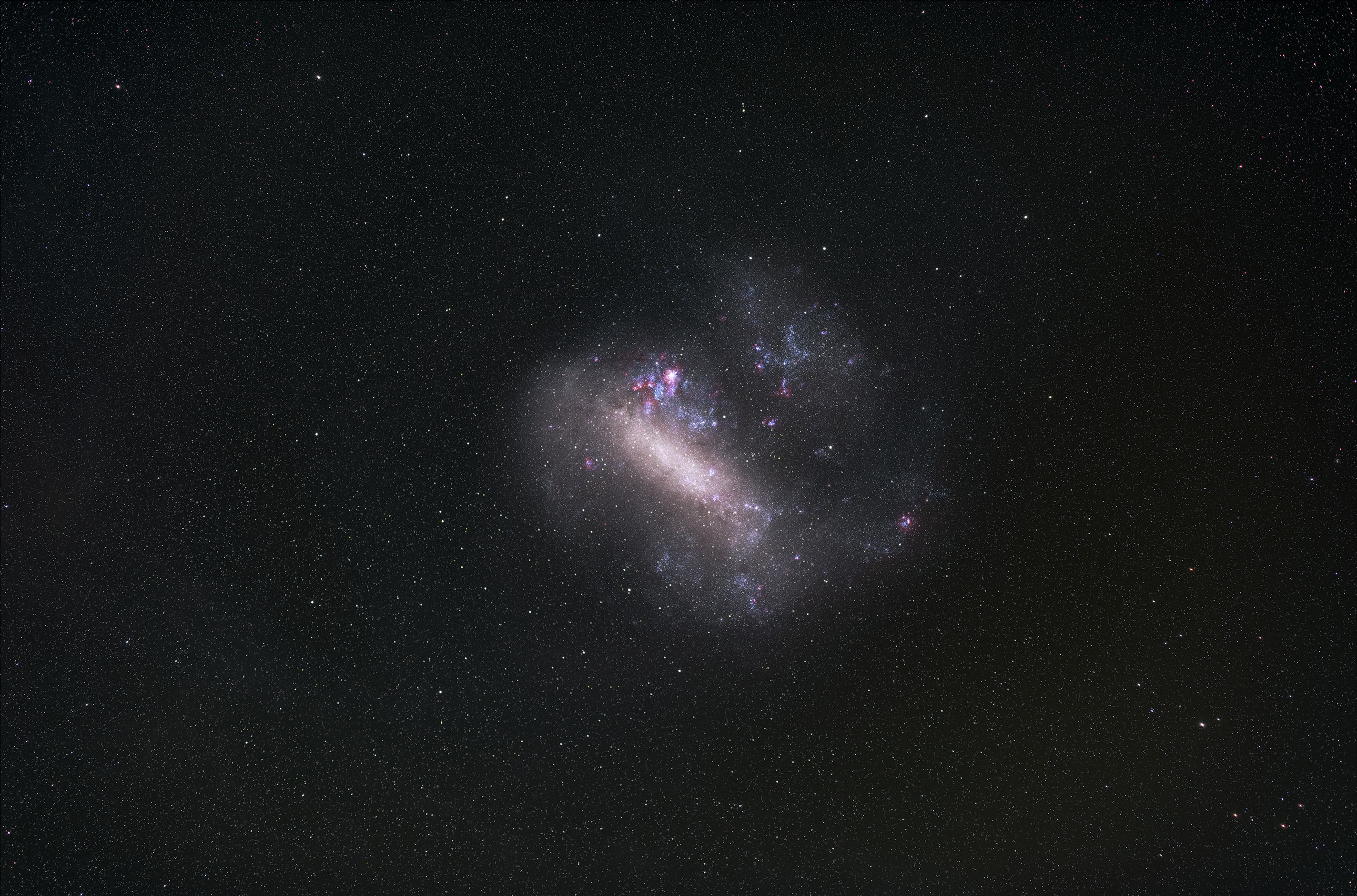 Карликова галактика Велика Магелланова Хмара - галактика-супутник Чумацького Шляху. Фото: Zdeněk Bardon / ESO