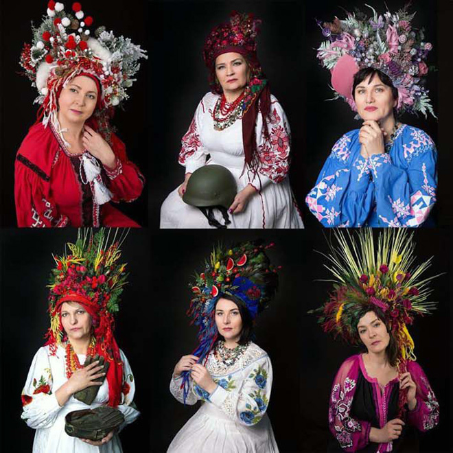 На виставці було представлено портрети 12 матерів. Фото з сайту facebook.com/president.gov.ua