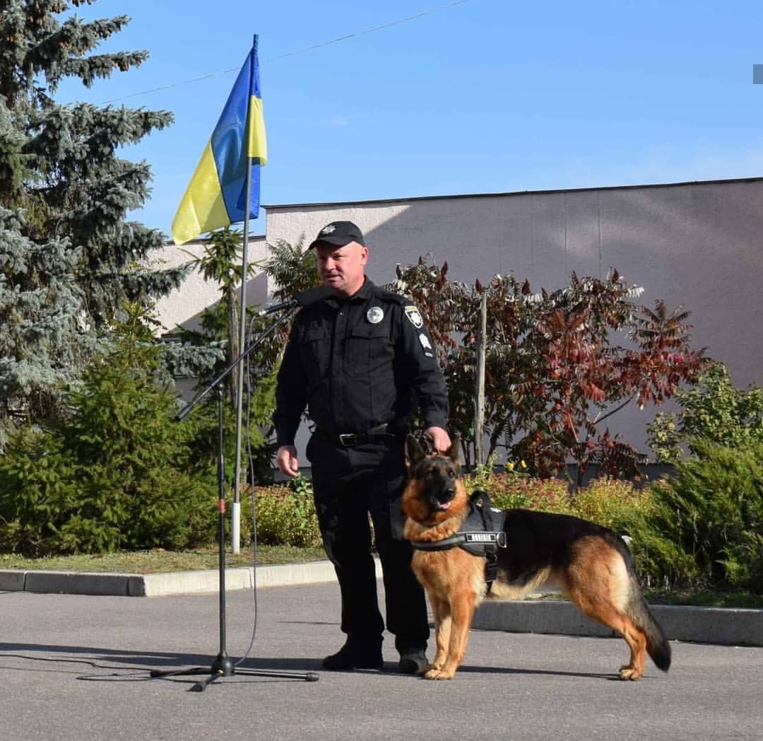 Ветерани АТО Гера й Назар Зубричев виступають перед широкою аудиторією. Фото надала Лариса Петренко.