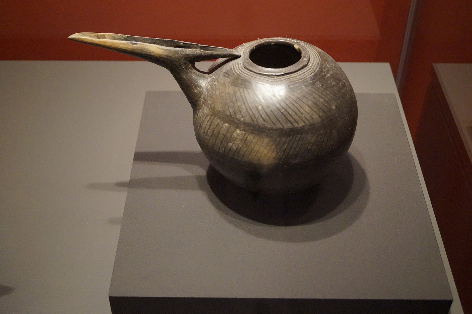 Давня кераміка з Гіссар Тепе, шар III, 2300-1900 рр. до н.е. 