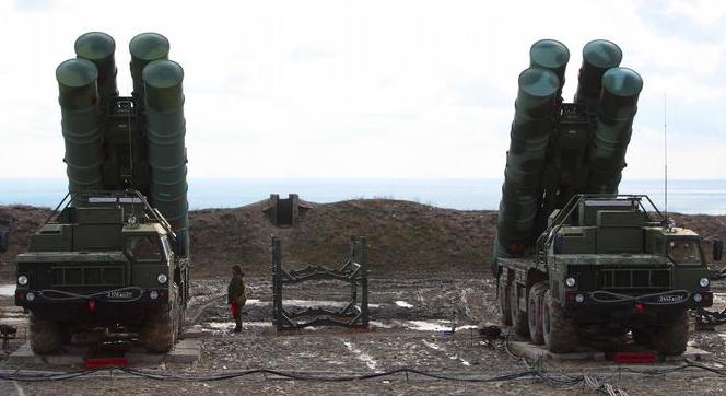 Зенітно-ракетний комплекс С-400 у Феодосії  