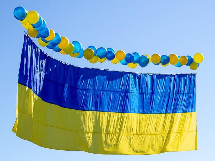 Жителі окупованих Росією територій Донбасу мали змогу бачити над їхніми селами прапор Ангеліни Шостак