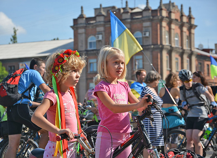 Діти – майбутнє Сєверодонецька, тож громада має піклуватися про своїх найменших жителів. Фото з мережі фейсбук