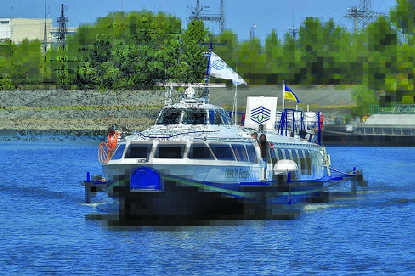 Перші пасажири швидкісної «Ракети» оцінили переваги річкової подорожі. Фото з сайту ck-oda.gov.ua