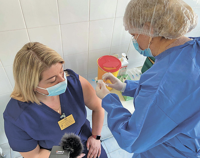 Вакцинація дає надійний захист від коронавірусу. Фото з сайту rv.gov.ua
