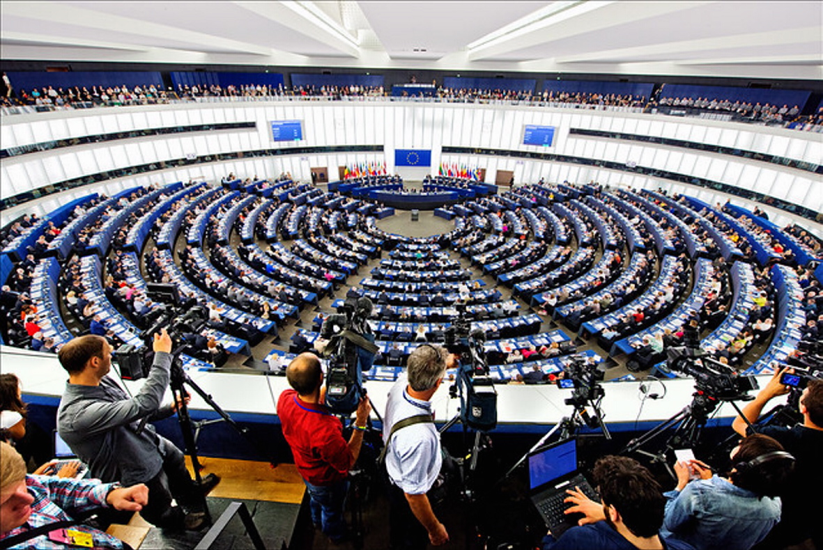 У рамках сесійного тижня євродепутати розглянуть два українські питання. Фото з сайту nplusonemag.com