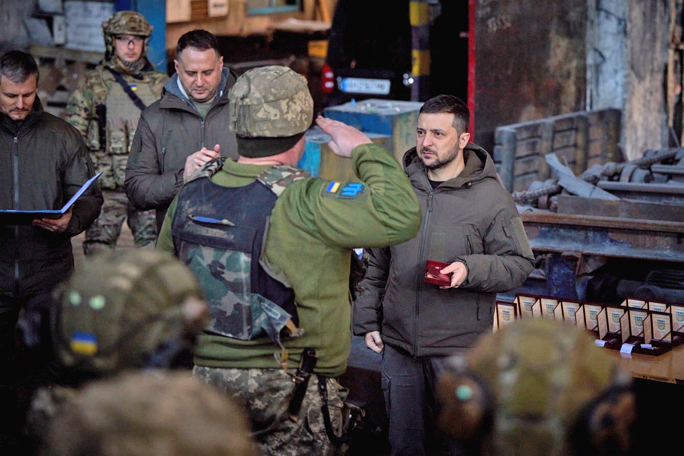 Володимир Зеленський вручив нагороди воїнам різних підрозділів. Фото з сайту president.gov.ua