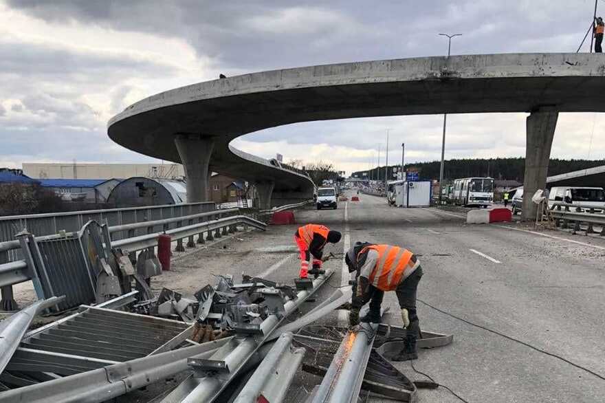 Реконструкція інфраструктури займатиме одне з чільних місць у повоєнній відбудові. Фото з сайту comments.ua