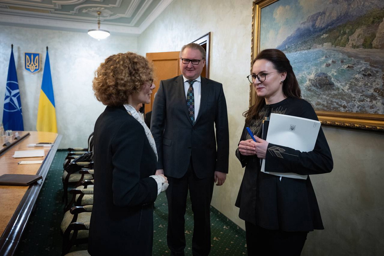 Юлія Свириденко і Радміла Шекеринська підтвердили ефективність програми PURL. Фото з Урядового порталу