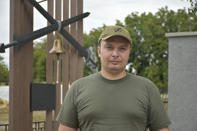 Нині один із бранців підземелля Юрій Дронь — командир зенітно-кулеметного взводу. Фото надала авторка