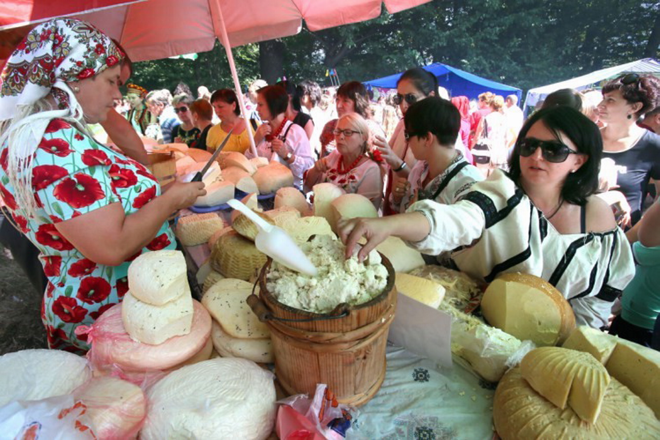 Гуцульська овеча бриндзя стала першим в Україні продуктом, що отримав статус географічного зазначення. Фото з сайту nssz.com.ua