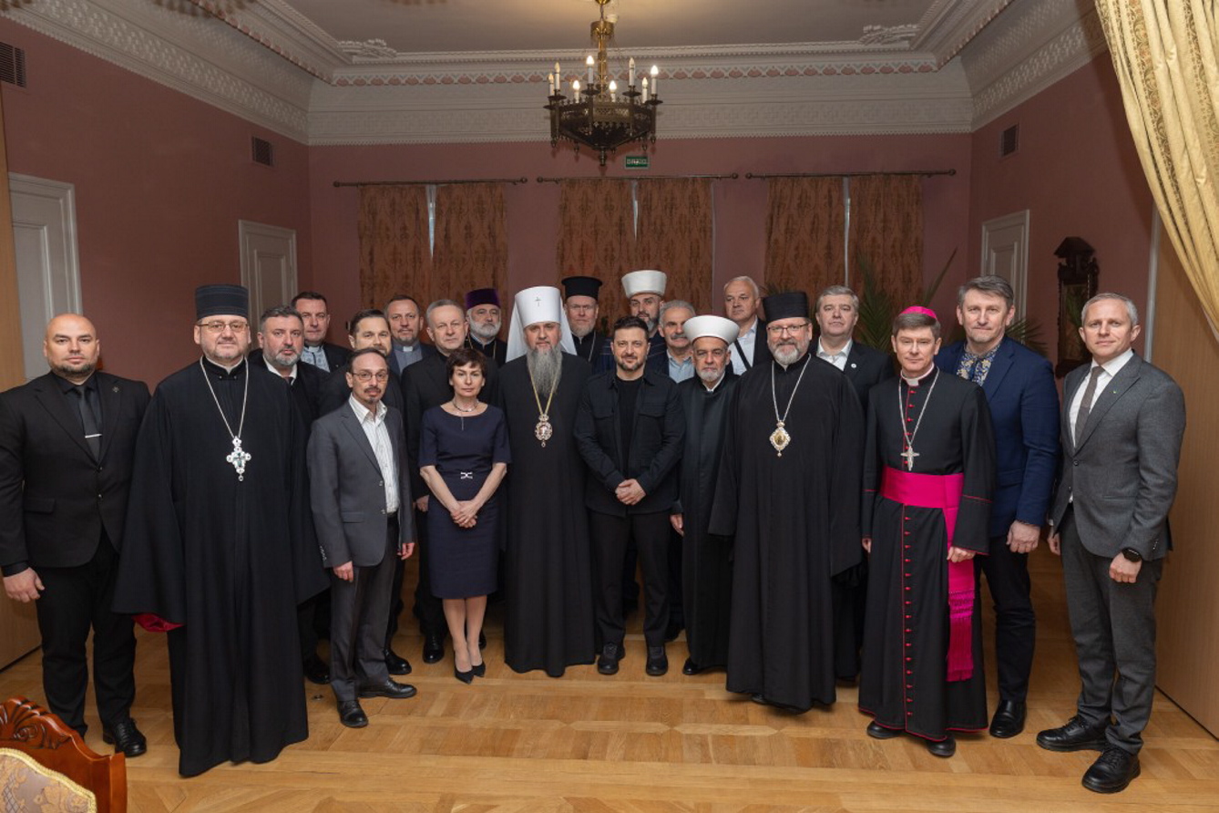 Представники конфесій запевнили, що й надалі тісно співпрацюватимуть на благо Української держави. Фото з сайту president.gov.ua