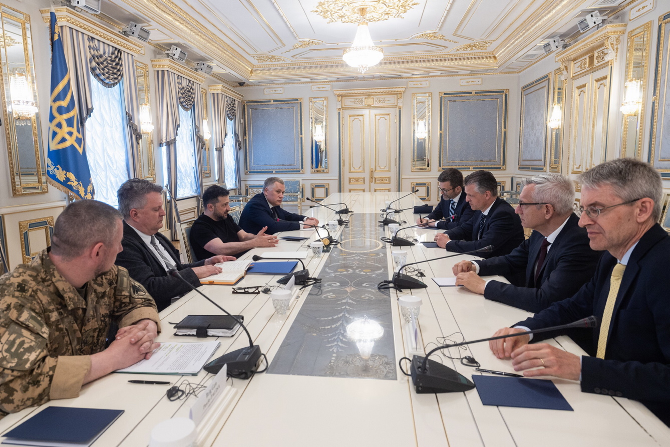 Українська і німецька сторони обговорили посилення ролі Європи в переговорному процесі. Фото з сайту president.gov.ua