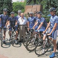 В Тернополі стартувала найстаріша в світі велогонка    