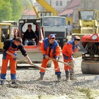 Дороги місцевого значення на Миколаївщині ремонтують з відходів глиноземного виробництва