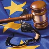 Рада Європи закликає Київ поважати права людини