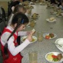 Фінансування програми безплатного харчування дітей-чорнобильців у школах Черкащини під загрозою зриву