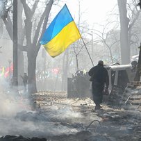 Донбас рятує себе сам