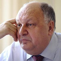 Директор Інституту української мови Павло Гриценко:  «Мову зробили політичним товаром. Це злочин проти народу»