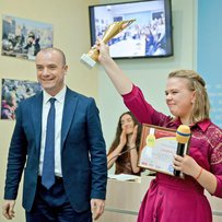 Школярі пишуть літопис сучасної України
