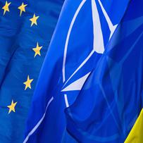 Зовнішньополітична стратегія фіксує курс на ЄС та НАТО