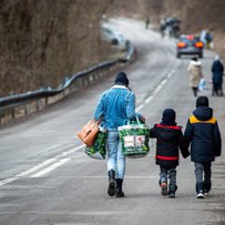 Правозахисники вказують на прихильне ставлення до українських біженців