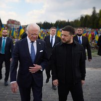 Зміцнити оборонний потенціал обох країн