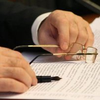 Низка депутатів Верховної Ради закликала негайно ухвалити антитютюновий закон