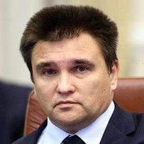 Дипломатичні відносини і договори  з Росією втрачають сенс