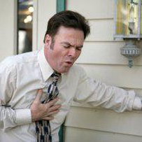 Розпізнати наближення інфаркту допоможуть такі симптоми – британський кардіолог