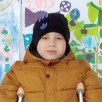 Школярі відмовилися від святкових подарунків