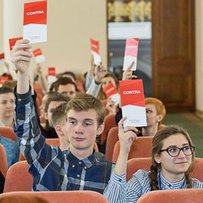 У Харкові дебатувало 1000 школярів