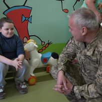 Іграшки й солодощі на День Святого Миколая