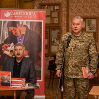 Сергій Наєв взяв участь у презентації антології «Війна епохи постмодерну. Випробування вогнем»
