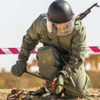 Відданість всеосяжному справедливому й тривалому миру
