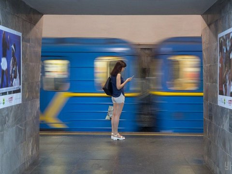 Фотовиставка на честь українських олімпійців у метро Києва