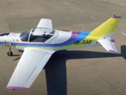 Одеський авіаційний завод показав свій новий літак